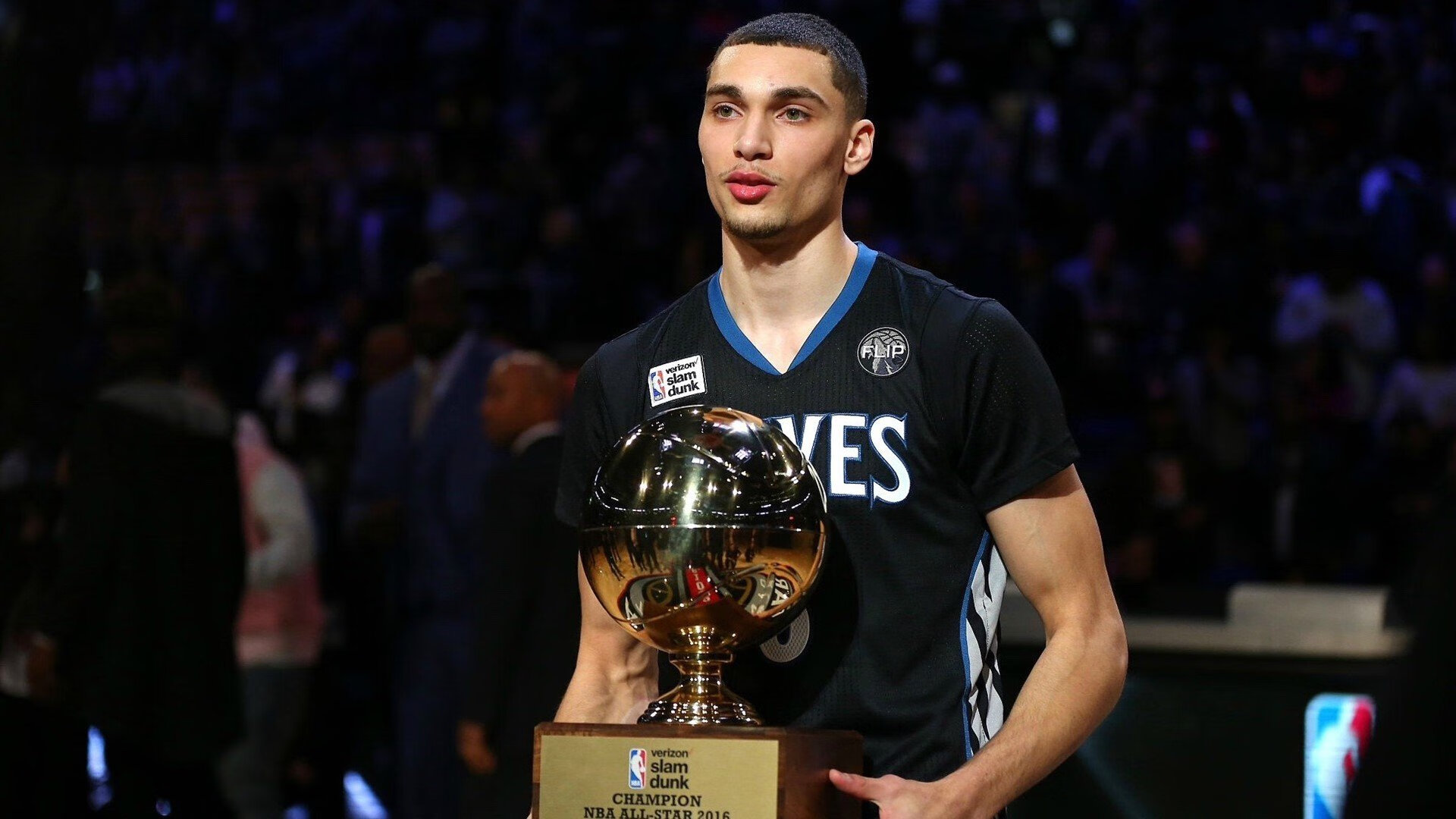 爱游戏体育官方入口-NBA球星在社交媒体上秀恩爱，引发热议，nba球星的感情生活